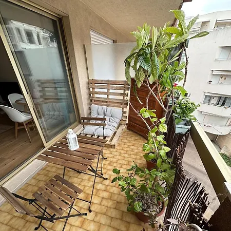 Bohemian In Close To Sea With Parking Appartamento