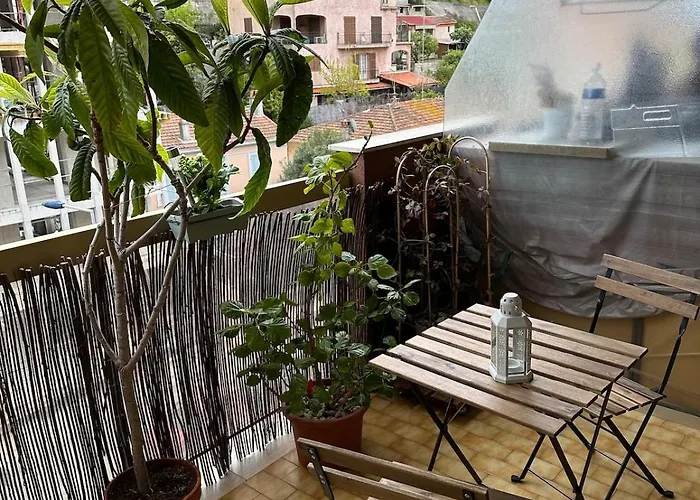 Апартаменты Bohemian In Close To Sea With Parking *