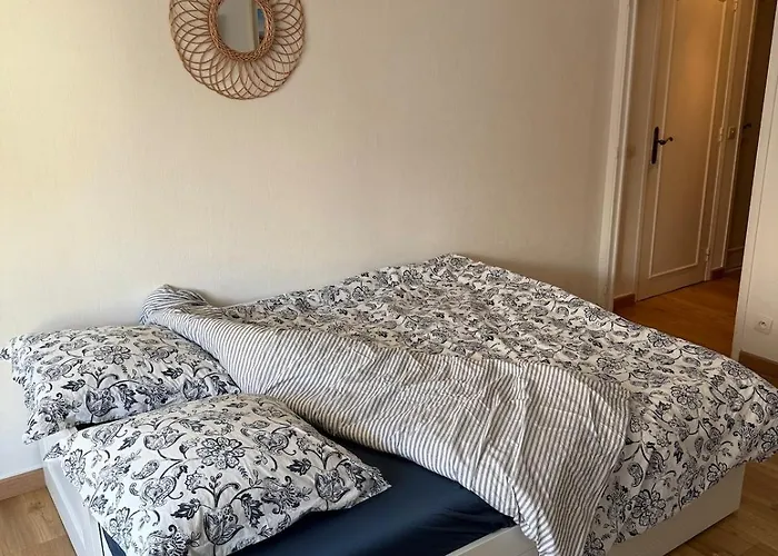 Bohemian In Close To Sea With Parking Ментона