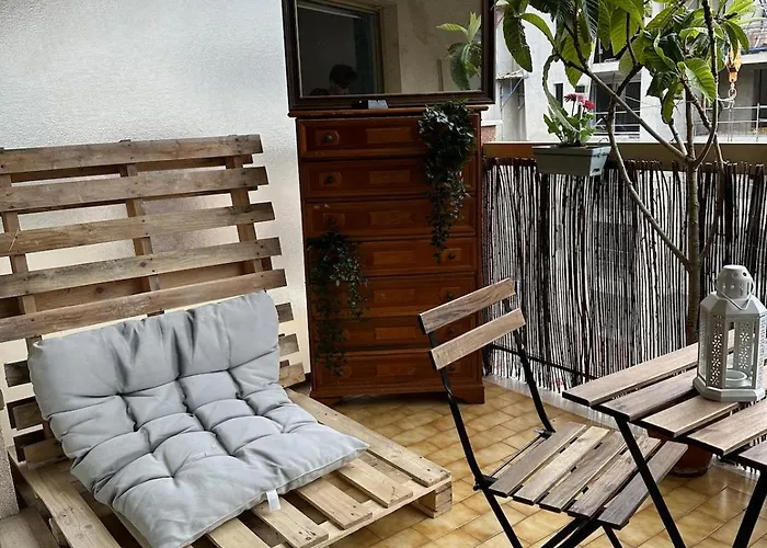 Bohemian In Close To Sea With Parking *